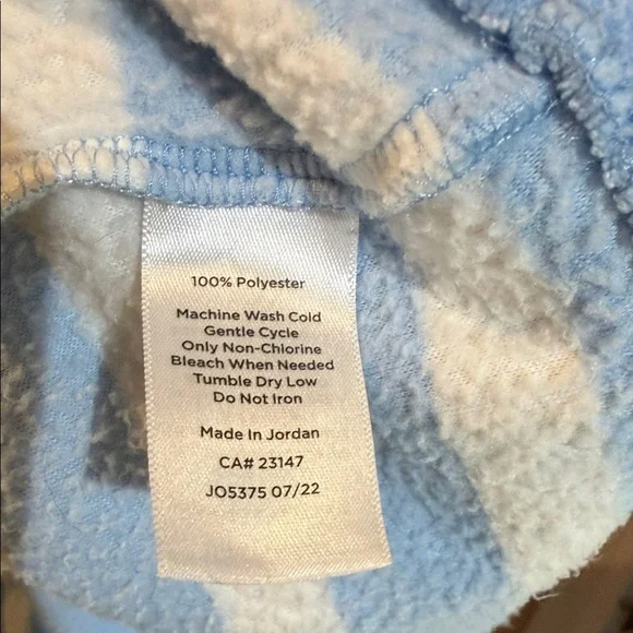 Talbots HALF-ZIP MICROFLEECE TOP - HARBOR STRIPE Size Medium - Picture 10 of 10